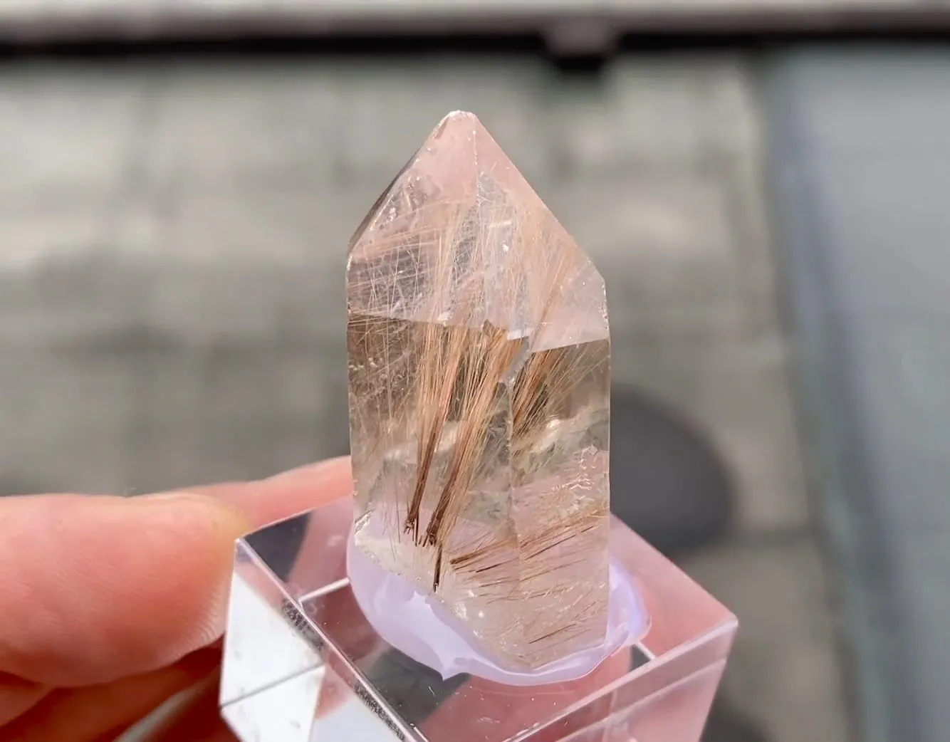 Quartz with Rutile - image 5