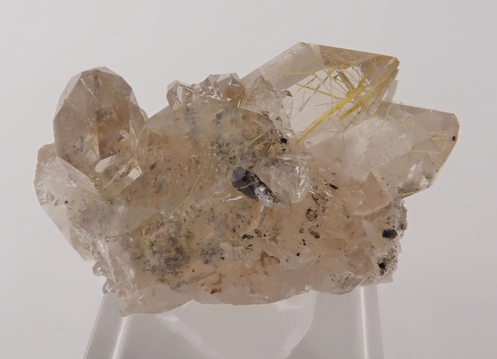 Quartz with Rutile and Hematite - image 4