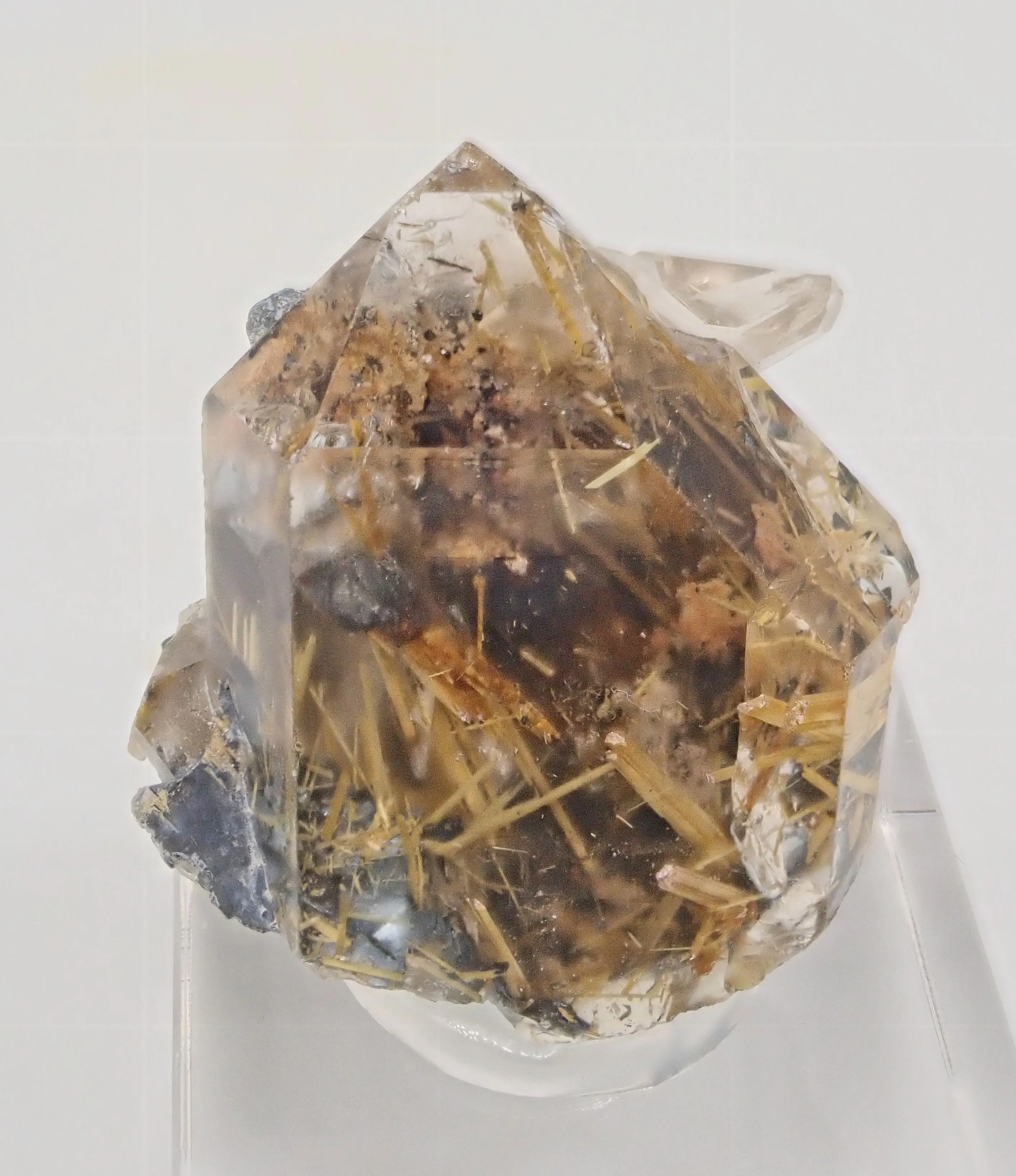 Quartz with Rutile and Hematite - image 2