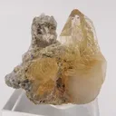 Quartz with Rutile and Hematite - image 1