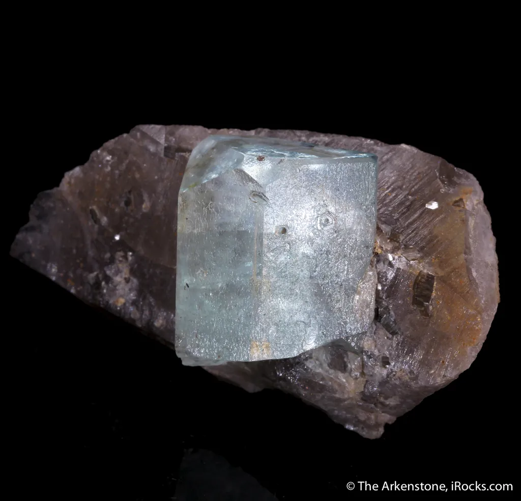 Quartz with Rutile and Hematite  (illustrated) - image 3