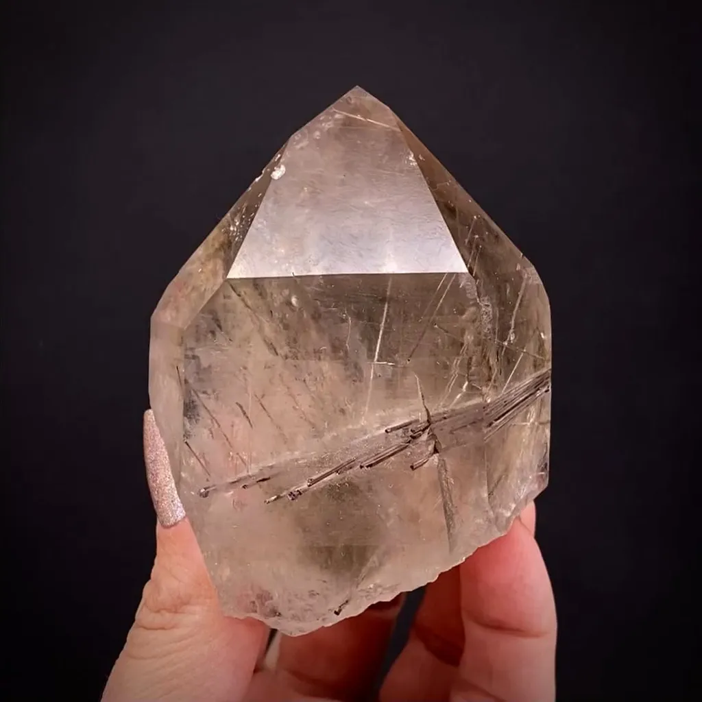Quartz with Rutile Inclusions image