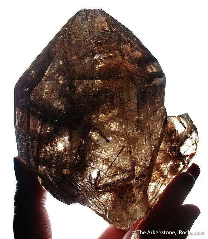 Quartz With Rutile Inclusions - image 2