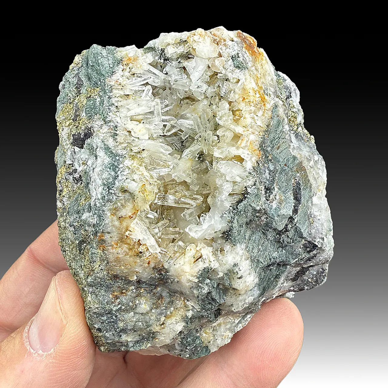 Quartz with Sphalerite, Chalcopyrite - image 1