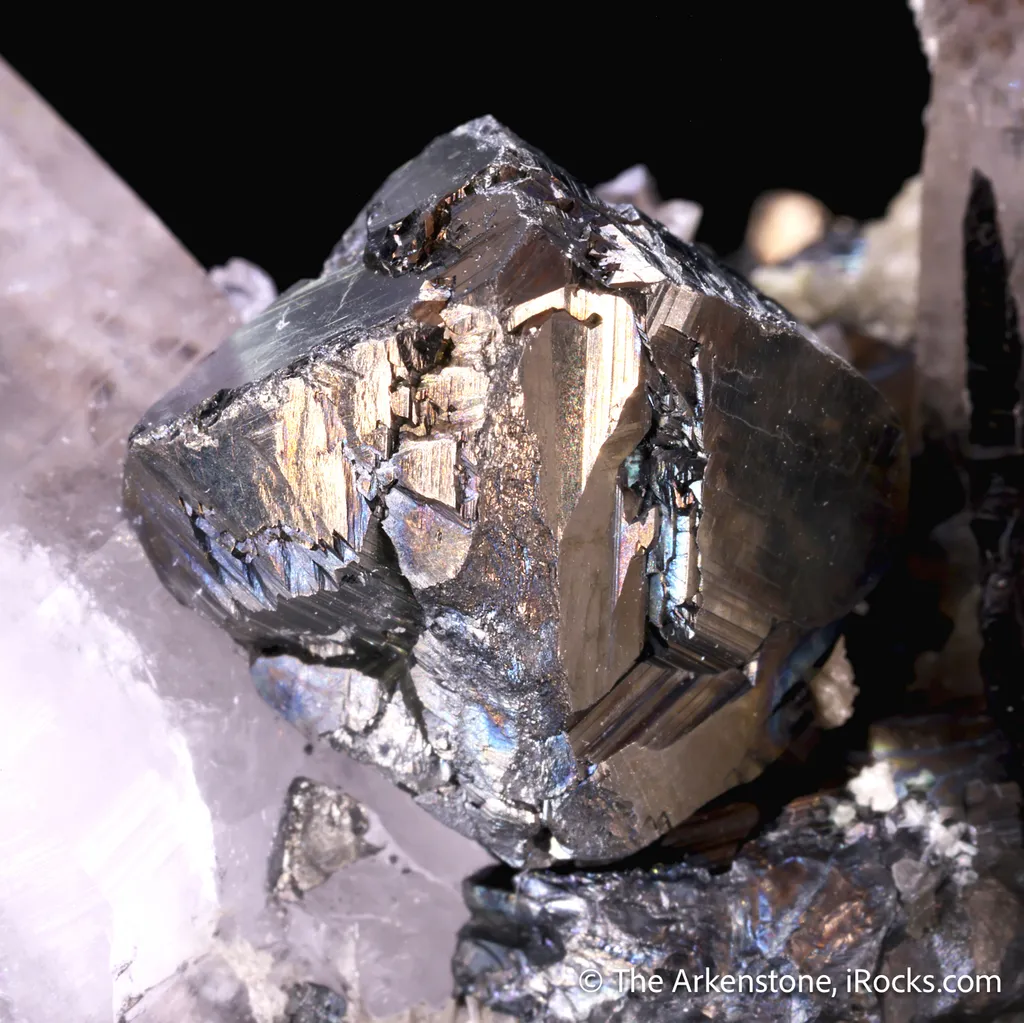 Quartz with Stannite, Arsenopyrite, Sphalerite and Ferberite image