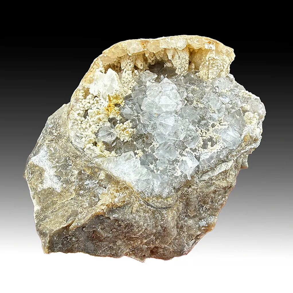 Quartz with Strontianite image
