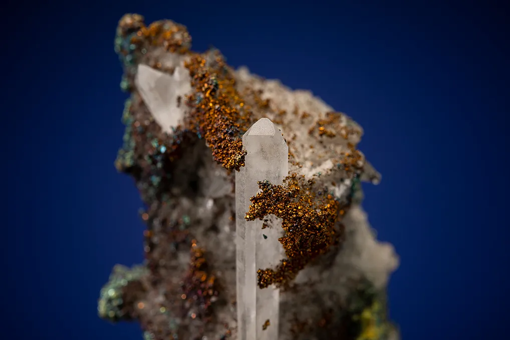 Quartz with Tetrahedrite, Chalcopyrite, Calcite and Dolomite - image 3