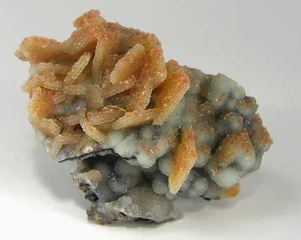 Quartz, Wulfenite image