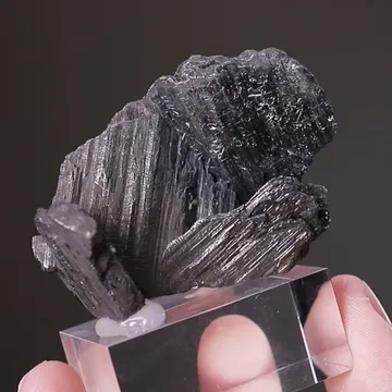 QUATRANDORITE formerly Andorite IV