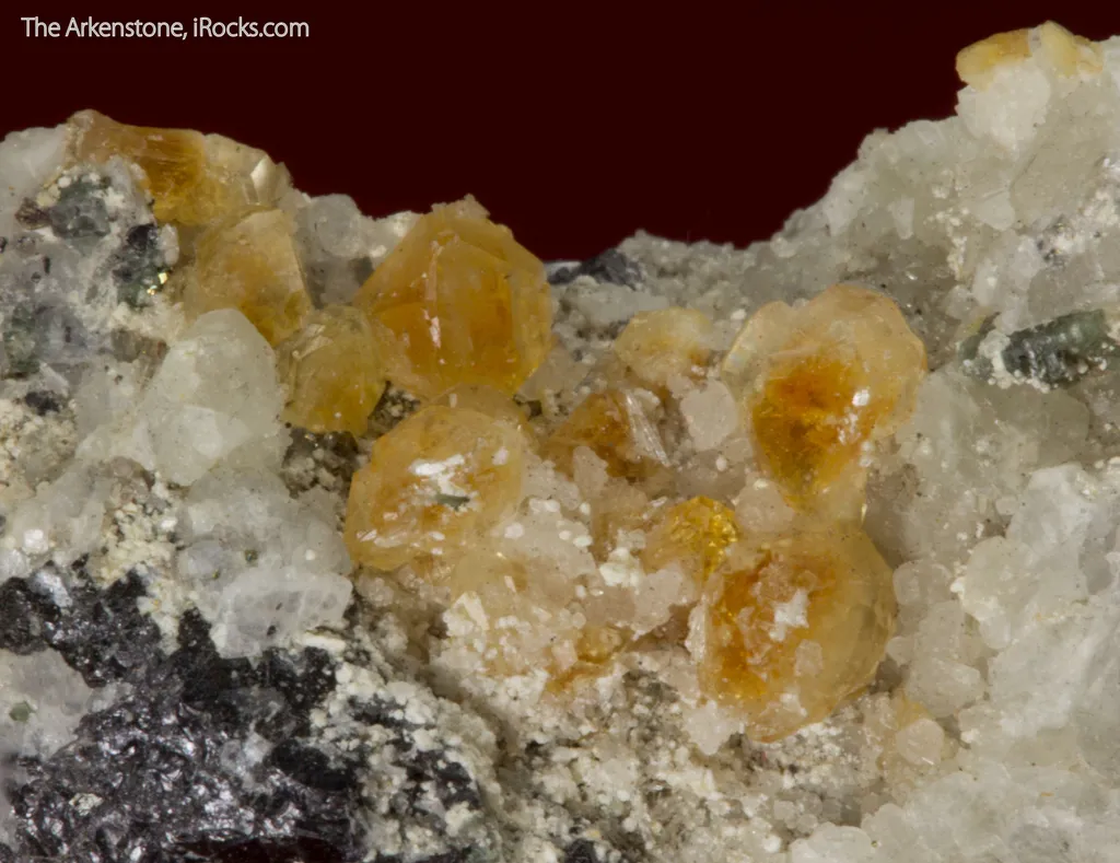 Quintinite-2H with Strontianite, Phlogopite, and Magnetite on carbonatite - image 3