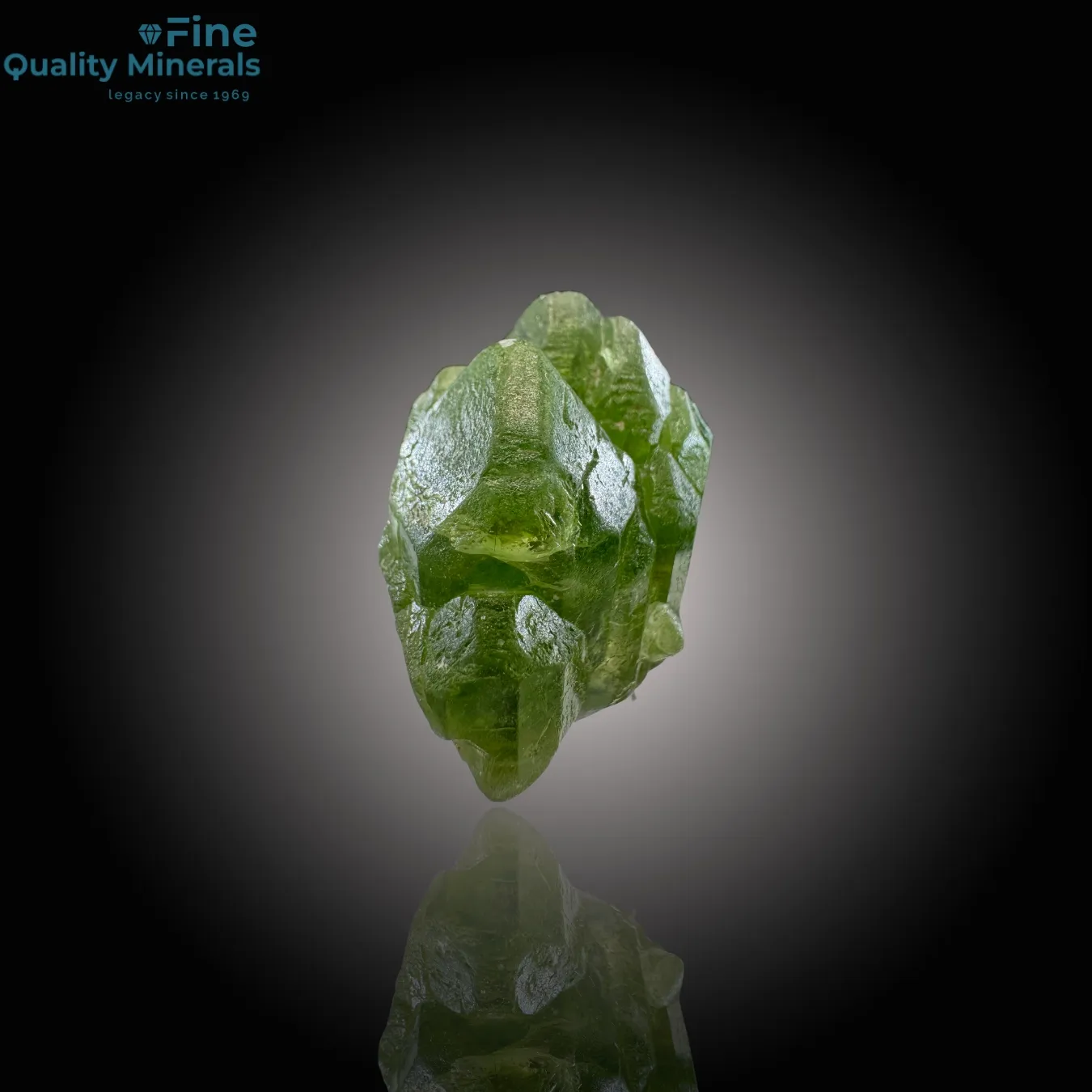 Radiant Peridot Featuring Rare Ludwigite Inclusions - image 4