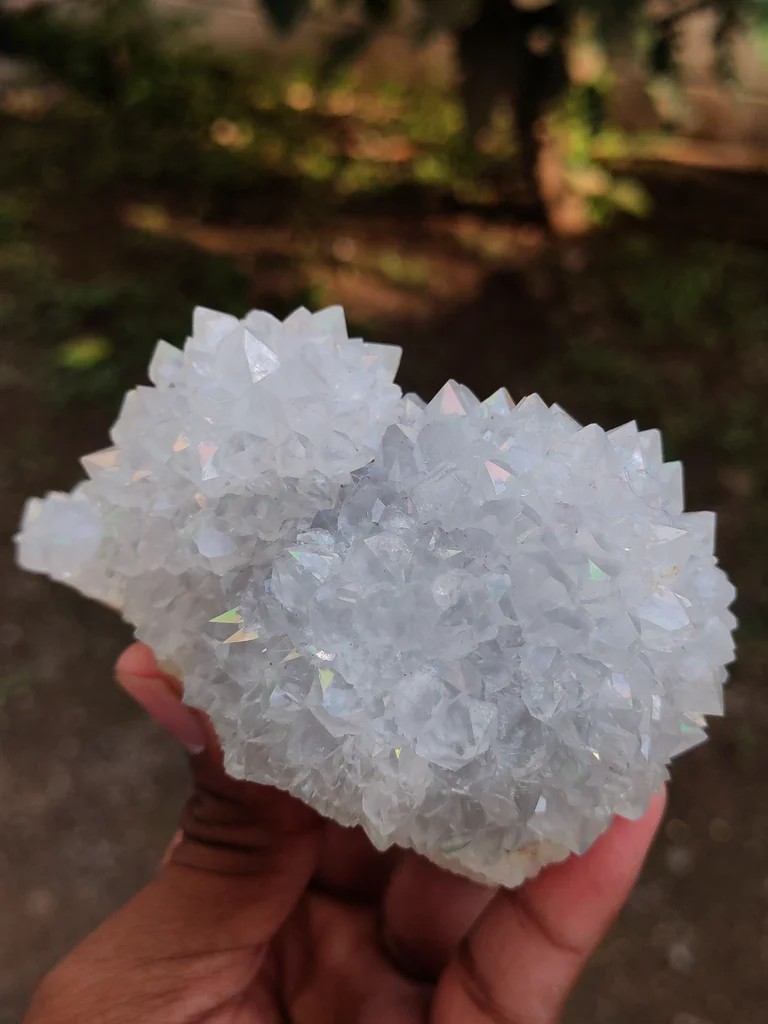 Rainbow 🌈 Quartz From India - image 4