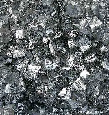 Ramsdellite - image 2