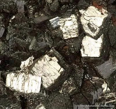 Ramsdellite - image 2