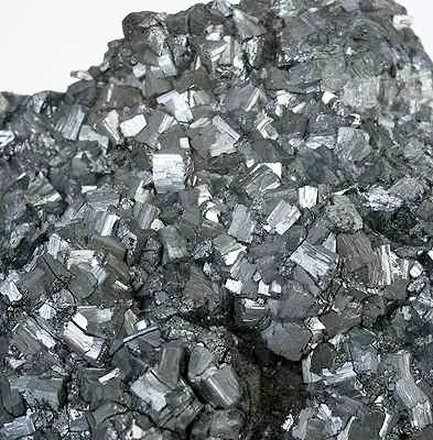 Ramsdellite - image 2