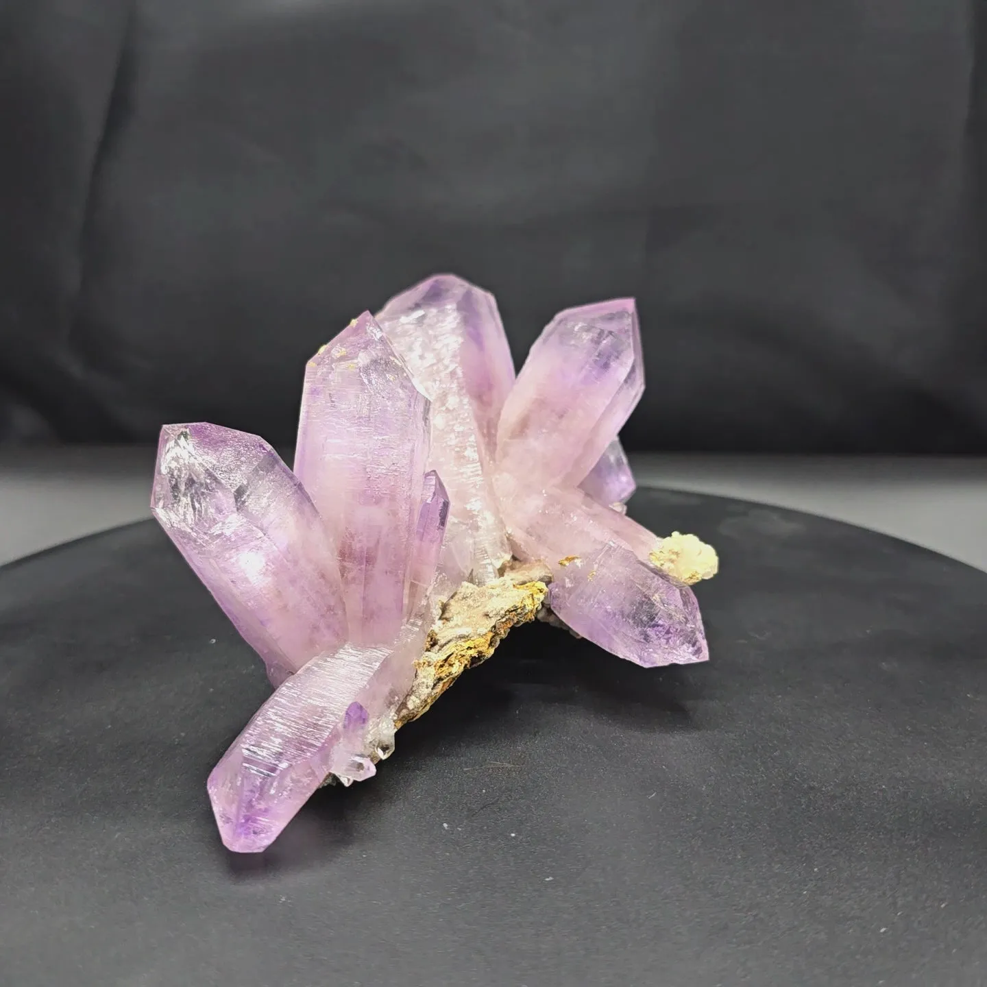 Rare Amethyst Natural Mineral Specimen. - image 8