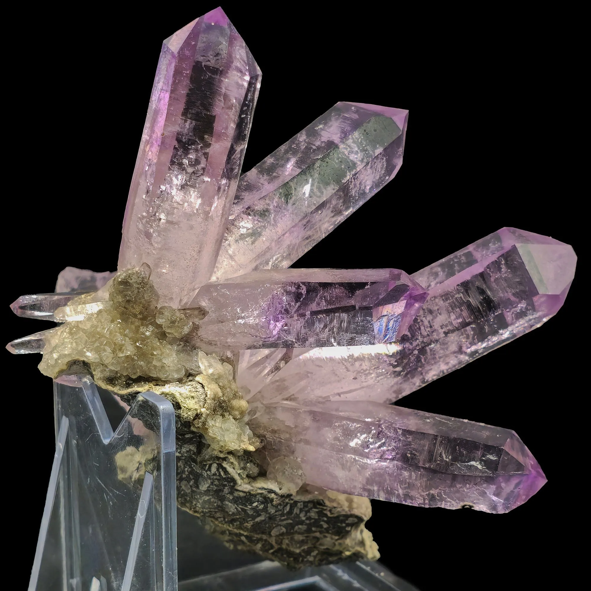 Rare Amethyst Natural Mineral Specimen. - image 4