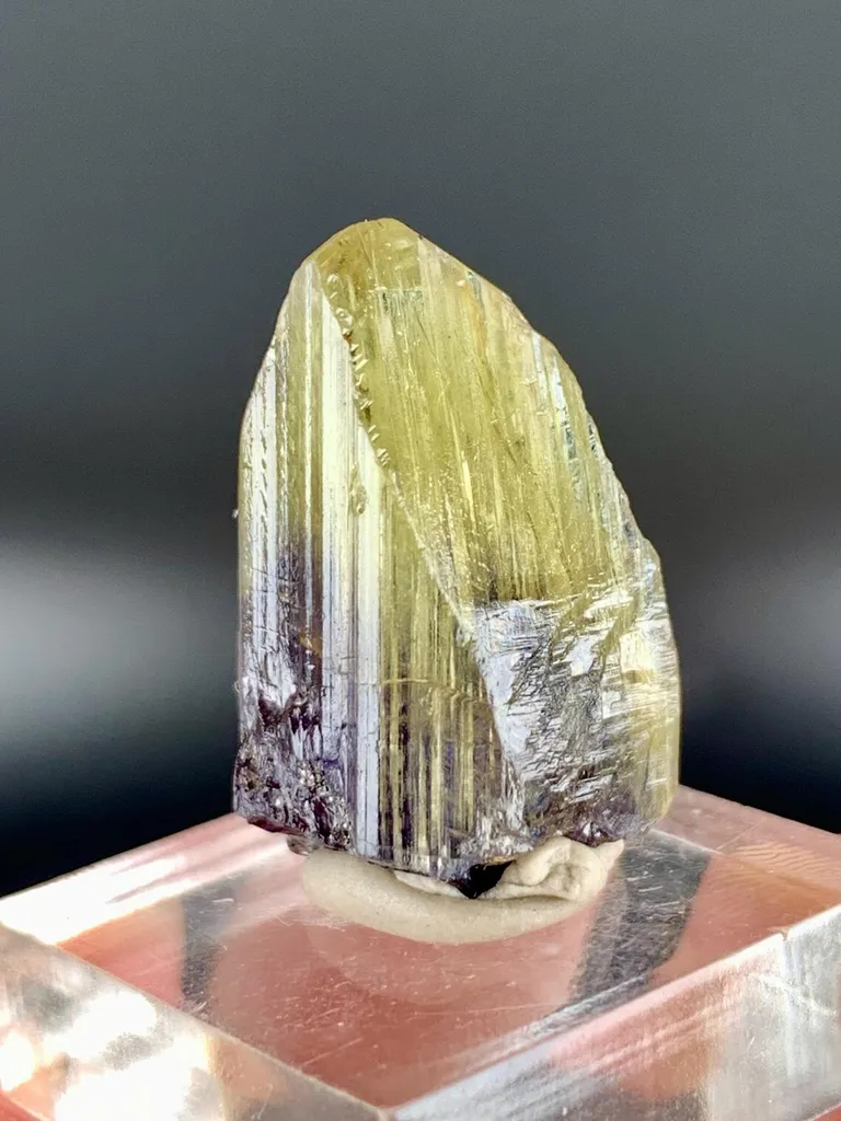 Rare Bicolor Tanzanite from Tanzania - image 4