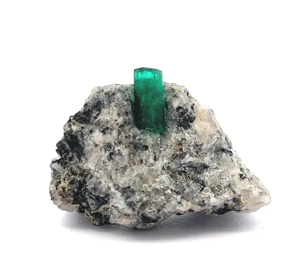 Rare Deep green Emeralds Natural Mineral Specimen museum image