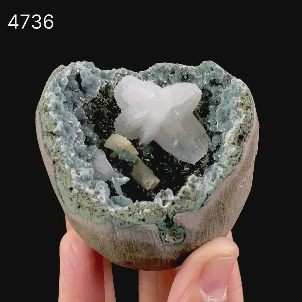 Rare Find Epi-Stilbite Inside Black Chalcedony Natural Mineral Specimen - image 7