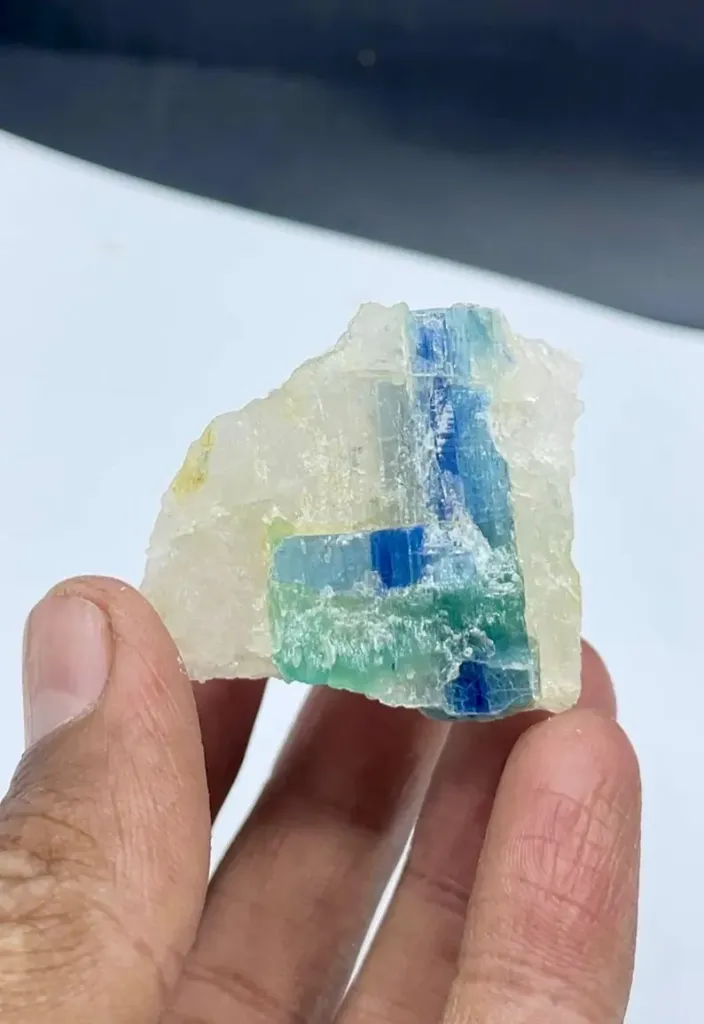 Rare Fluorescent Blue Kyanite Specimen, Blue Kyanite, Raw Kyanite, Natural Kyanite, Minerals Specimen From Skardu Pakistan -42 gram - image 8