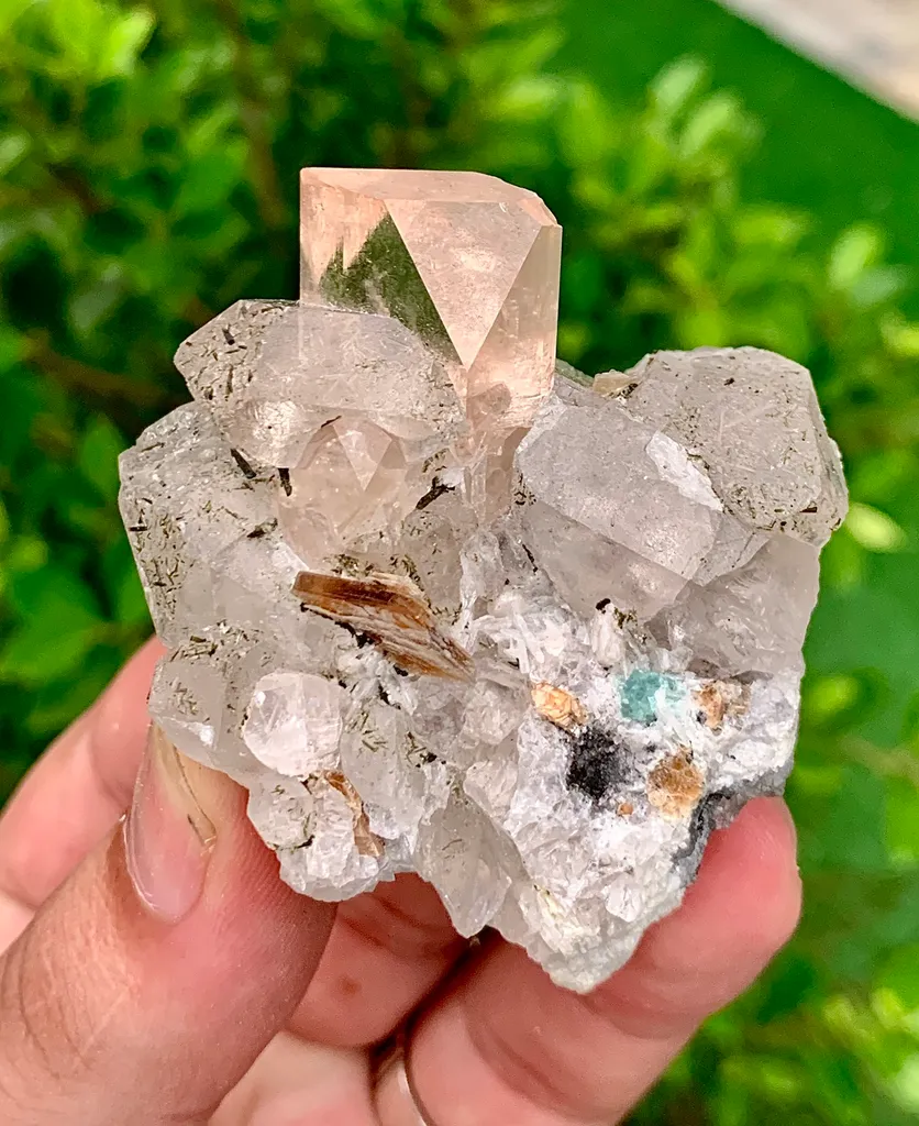 Rare Golden Topaz with Quartz, Epidote, Fluorite & Mica – Collector Mineral Specimen image