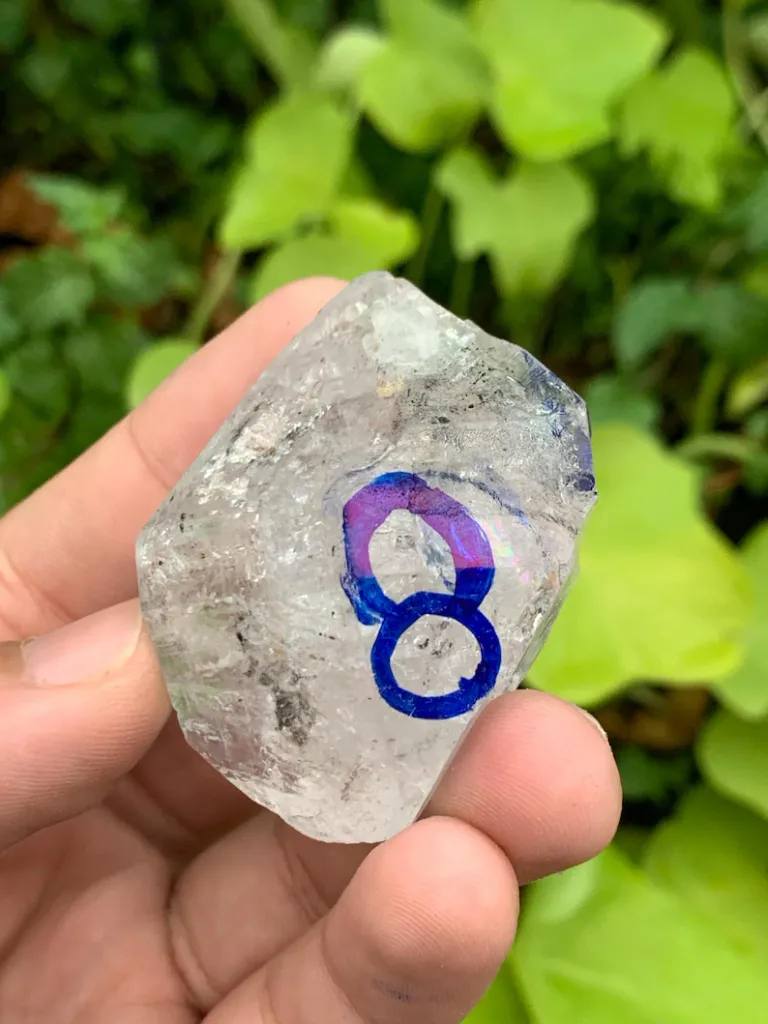 Rare Huge Herkimer Enhydro Diamond Quartz Crystal from Pakistan image