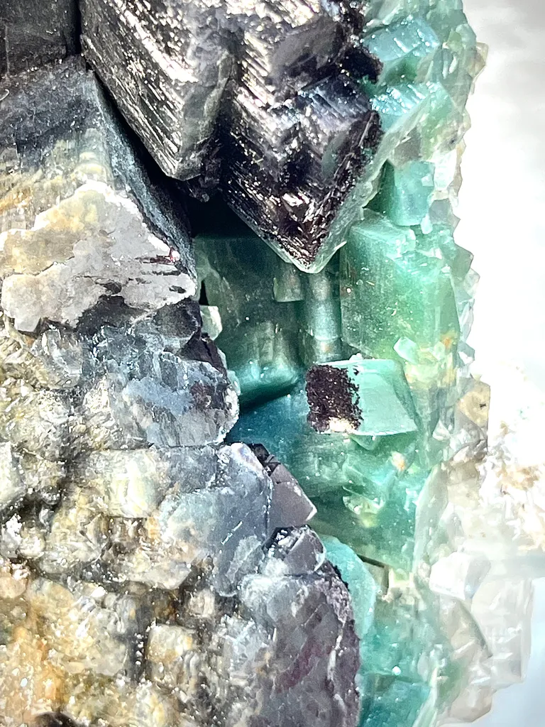 Rare Marshy Green Disco Apophyllite Sunflower Cluster with Okenite Inclusions & Chalcedony Matrix - Premium Indian Zeolite Specimen - image 8