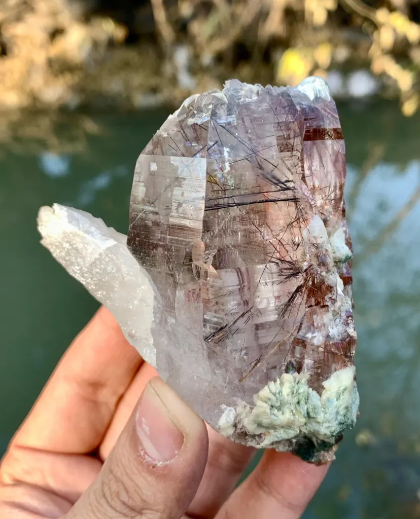 Rare Sagenite Rutile included Quartz from Pakistan - image 4
