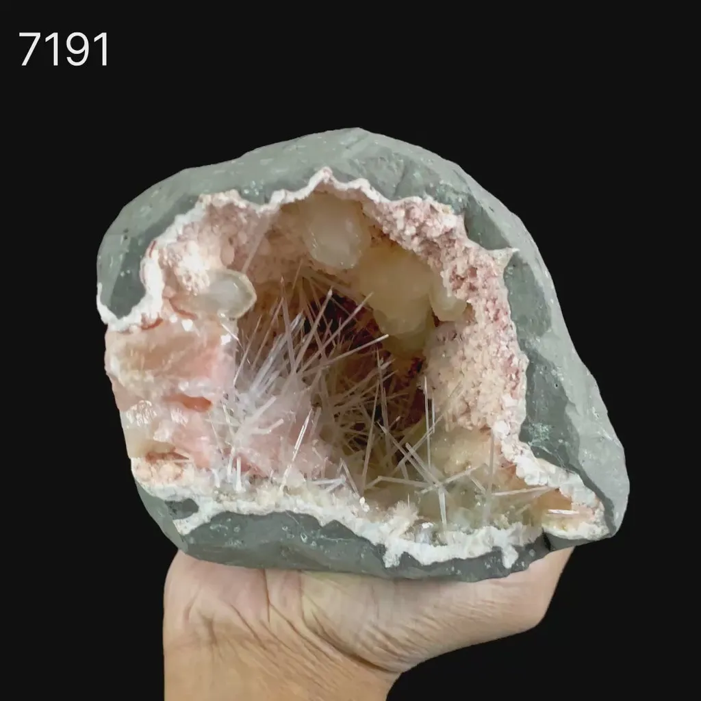 Rare Scolecite, Heulandite & Stilbite Semi-Geode Freestanding Natural Mineral Specimen – from Raigad,Maharashtra - image 2