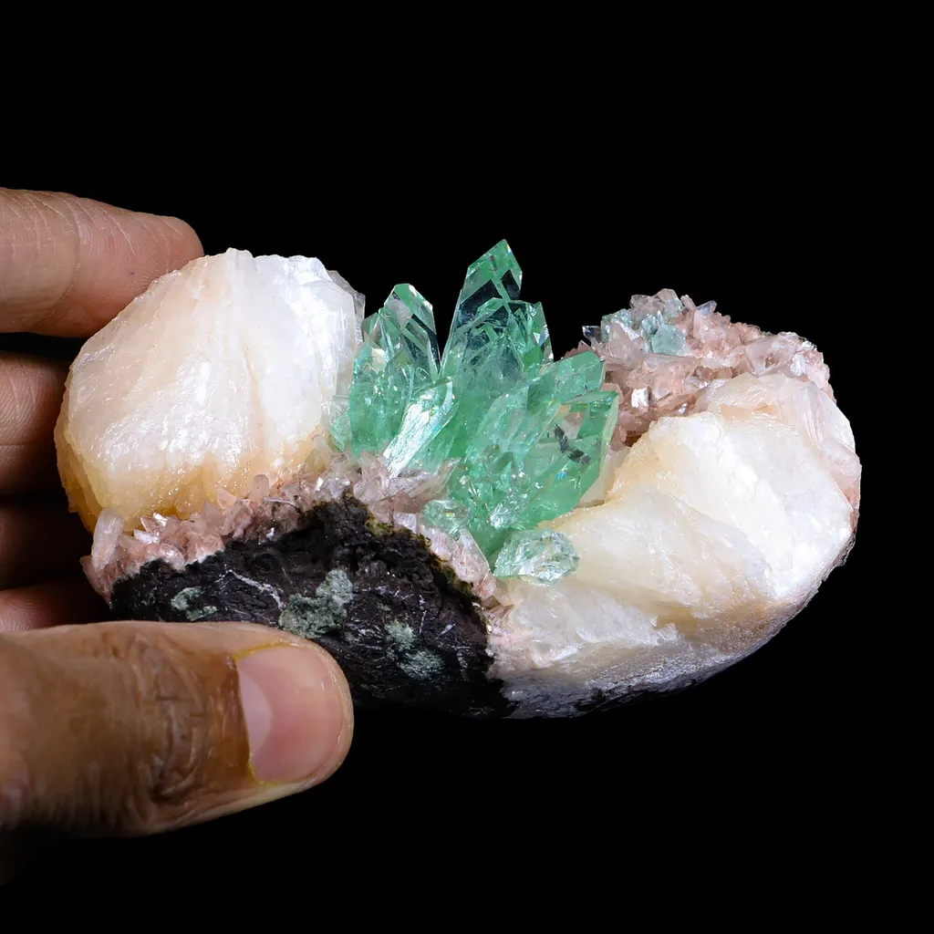 Rare Sharp-Terminated Green Apophyllite with Heulandite & Stilbite Natural Mineral Specimen – Madhya Pradesh, India - image 14