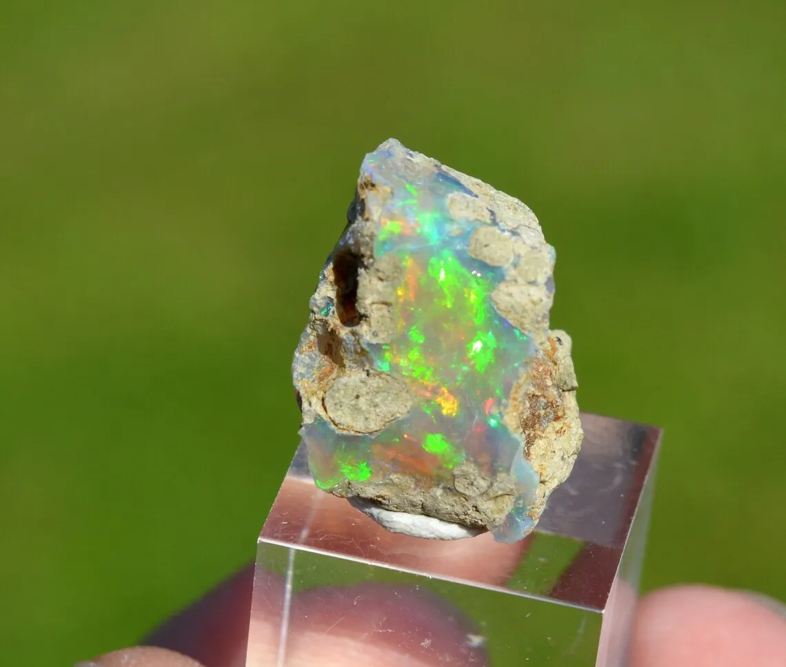 Raw opal - 17.2 carats - South Wollo Zone, Amhara Region, Ethiopia - image 3