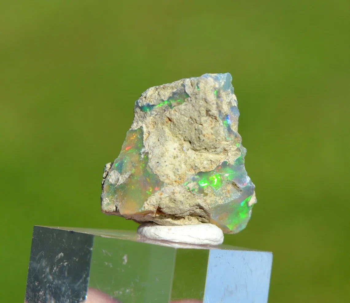 Raw opal - 17.2 carats - South Wollo Zone, Amhara Region, Ethiopia - image 8