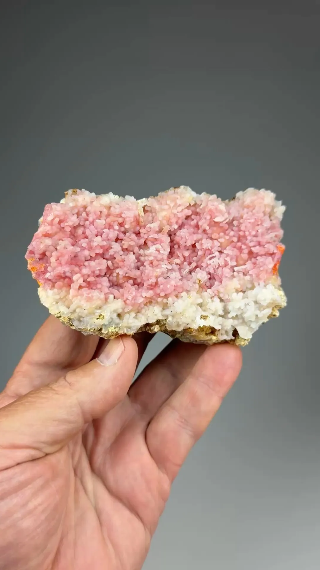 Realgar in Quartz - image 2