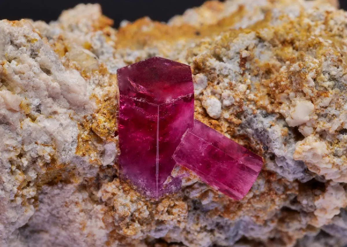 Red Beryl - image 1