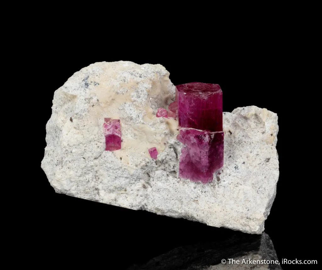 Red Beryl image