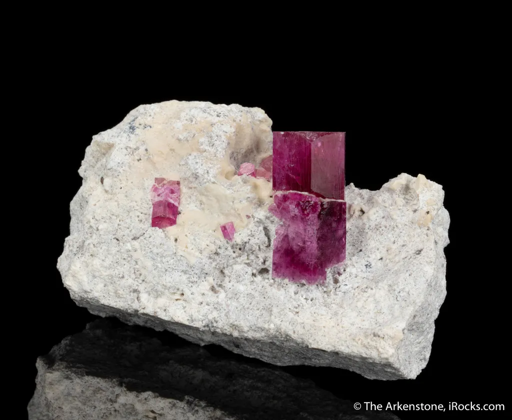 Red Beryl - image 2