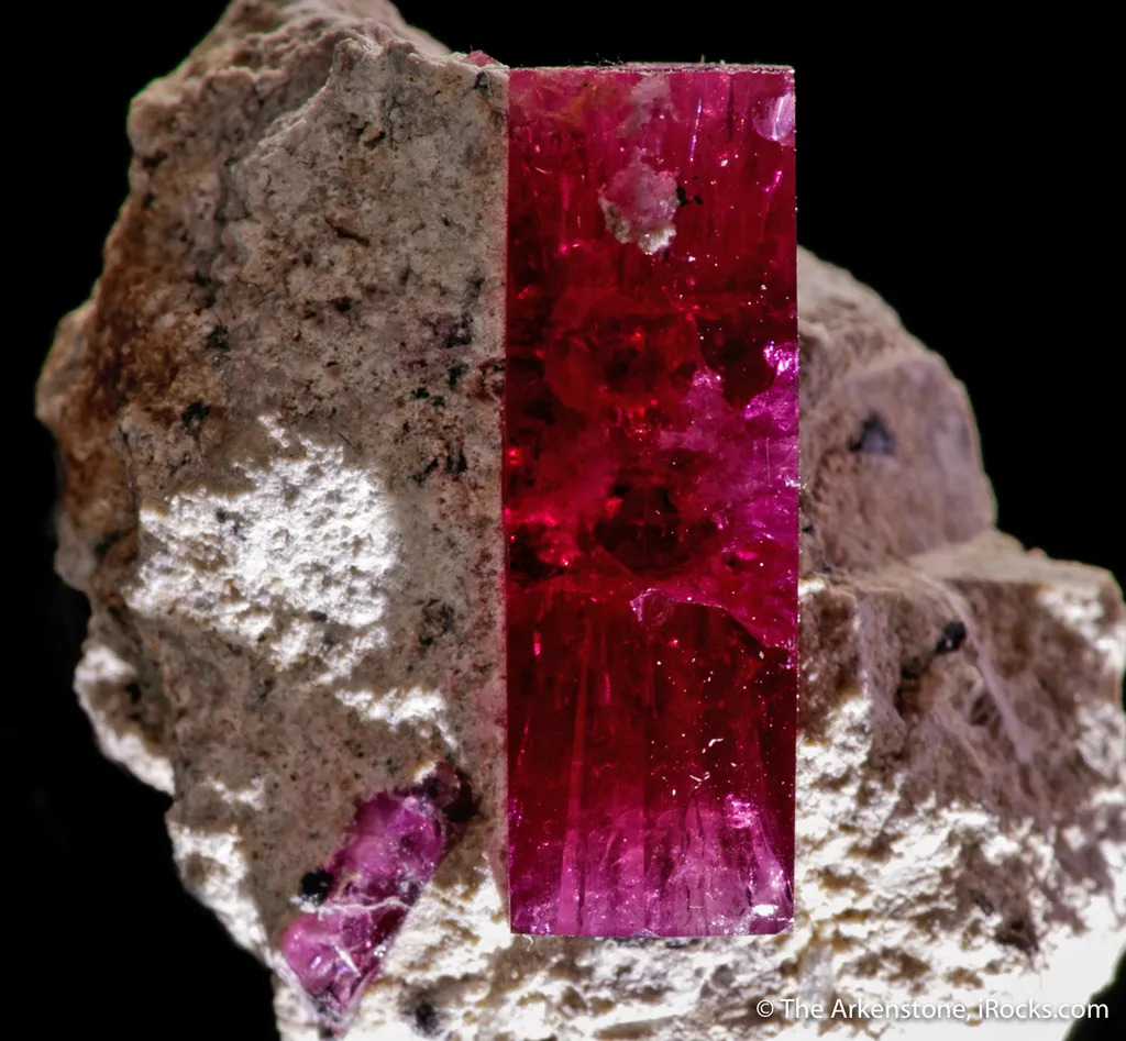 Red Beryl - image 2