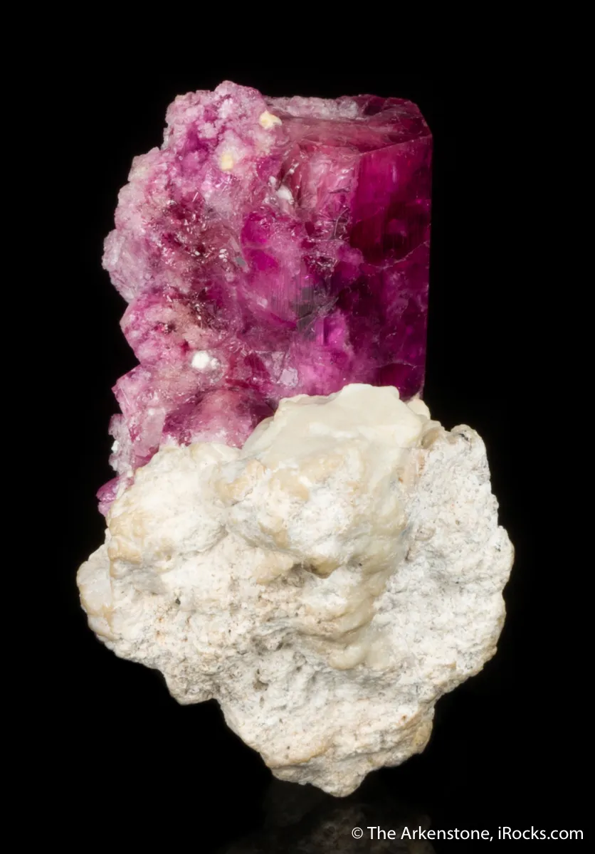 Red Beryl - image 4