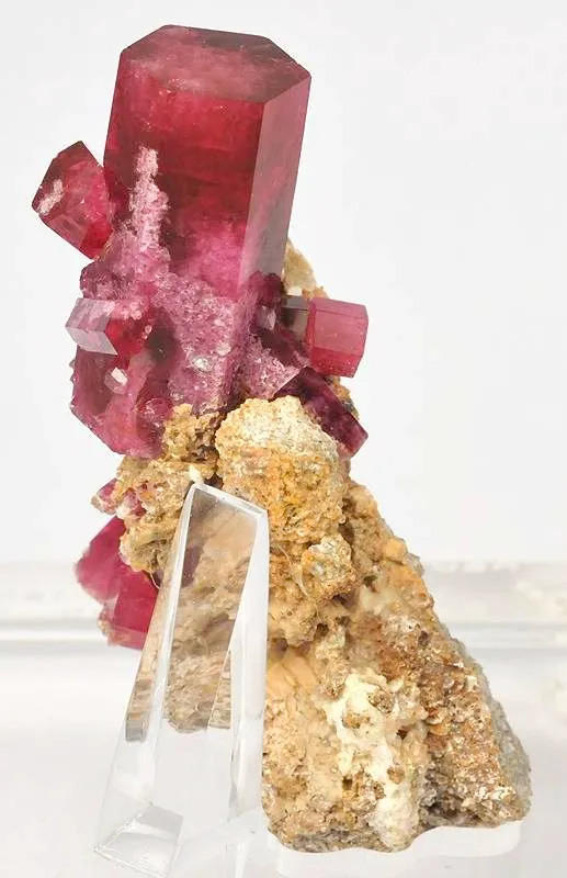 Red Beryl - image 4