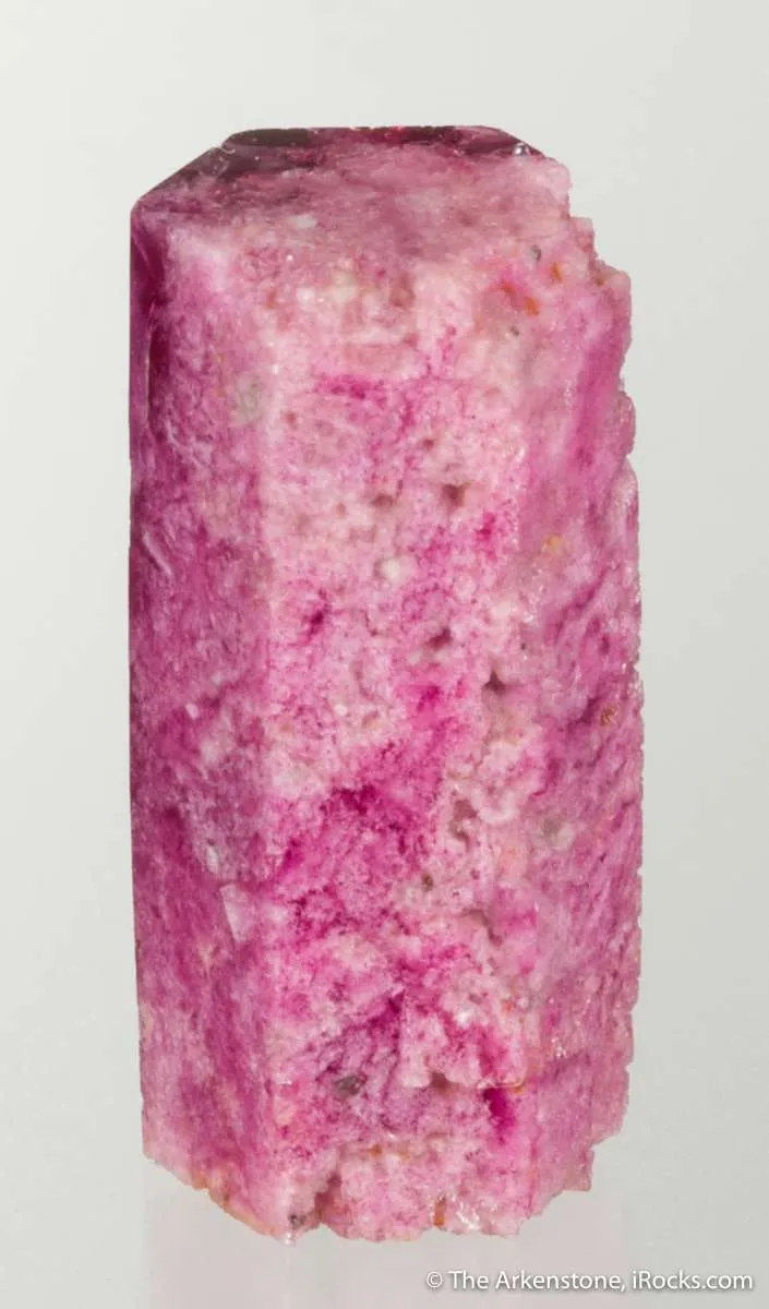 Red Beryl (doubly-terminated floater) - image 5