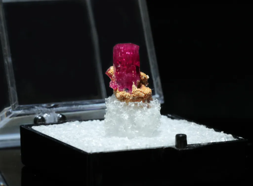 Red Beryl on Rhyolite image