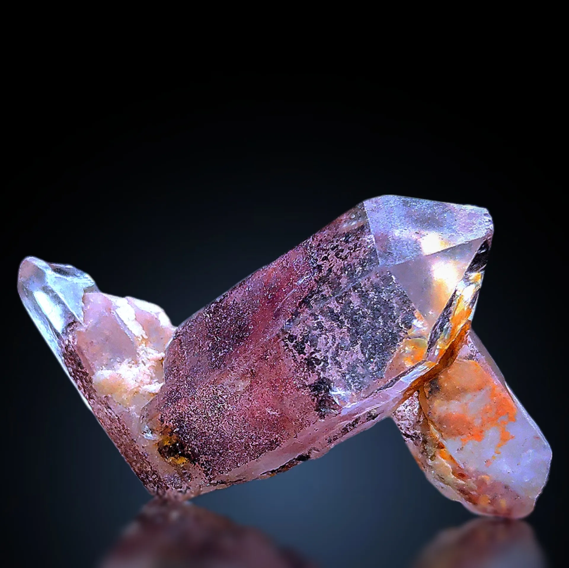 Red phantom Crystal - image 1