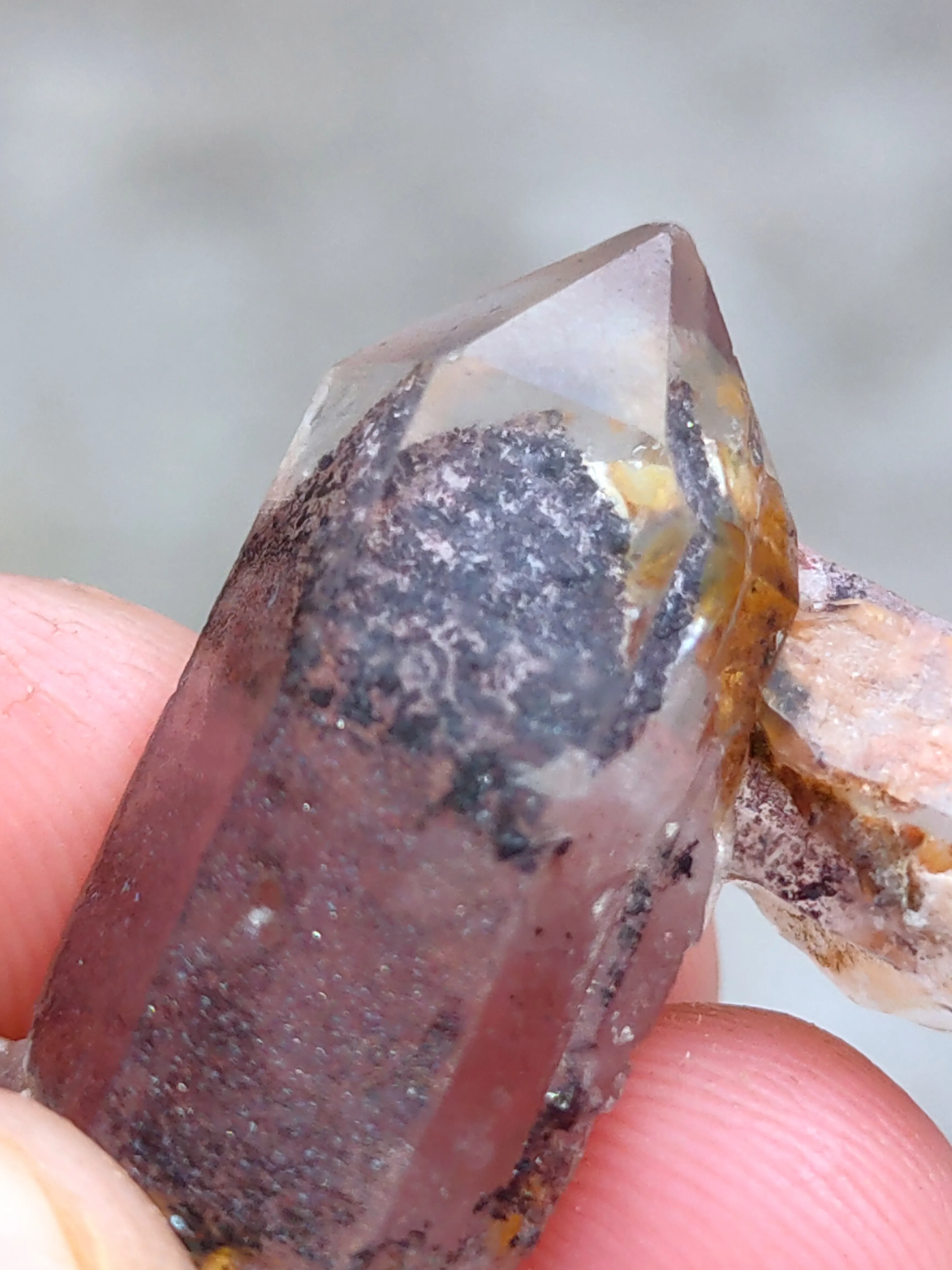 Red phantom Crystal - image 7