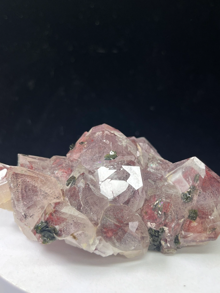 Red Phantom Garden Quartz with Dotted Hematite Inclusions & Epidote Specimen - image 3