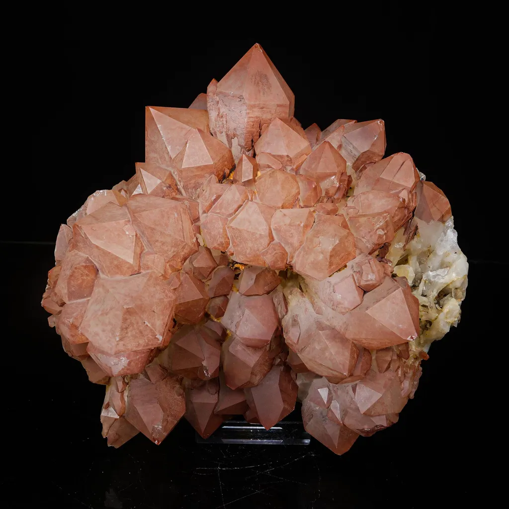 Red Quartz cluster Natural Mineral Specimen image