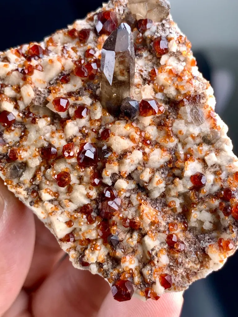 Red Spessartine Garnet cluster Combine smoky Quartz on Matrix from China - image 7