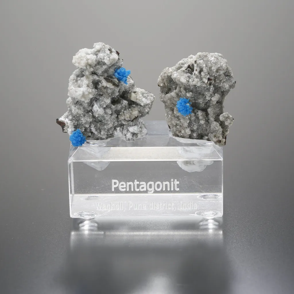 RESERVED Pentagonite image
