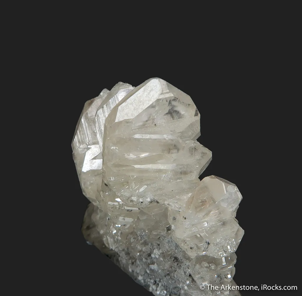 Reticulated (twinned) Cerussite - image 3