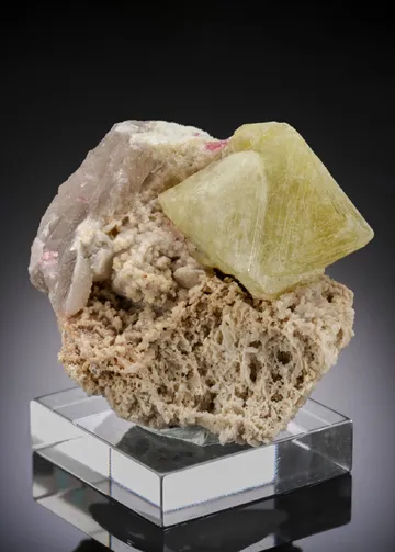 Rhodizite - Londonite